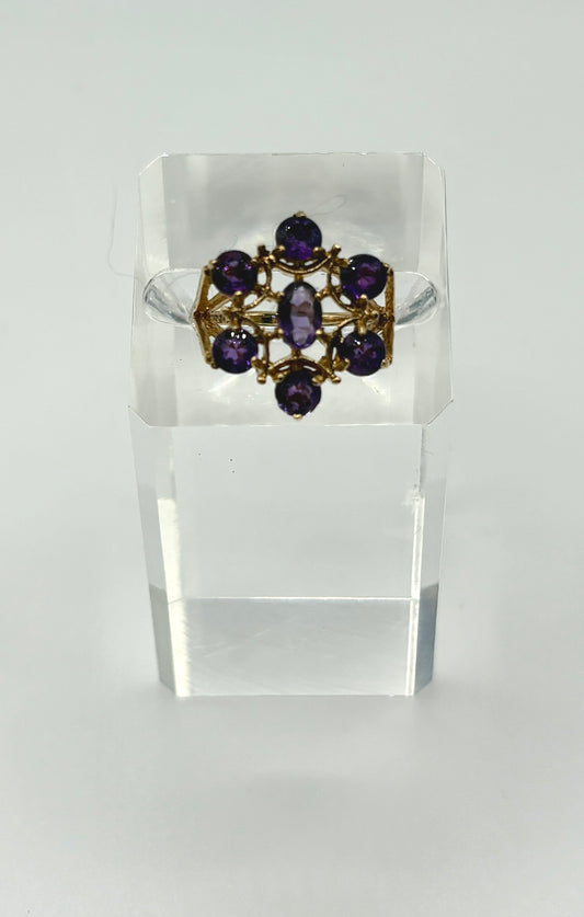 9ct Yellow Gold Amethyst Flower Statement Ring