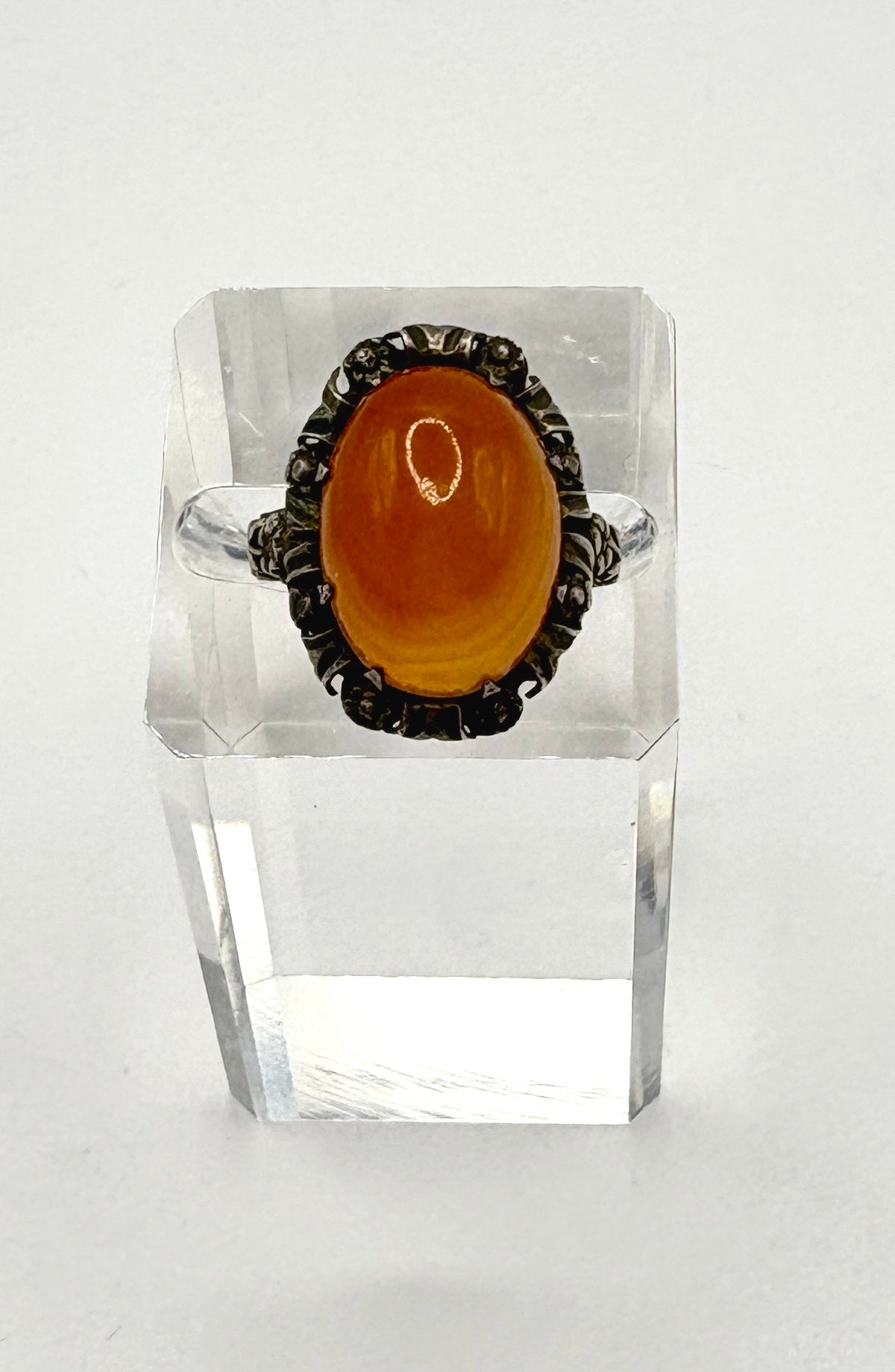 Art Deco Solid Silver Oval Cabochon Carnelian Ring
